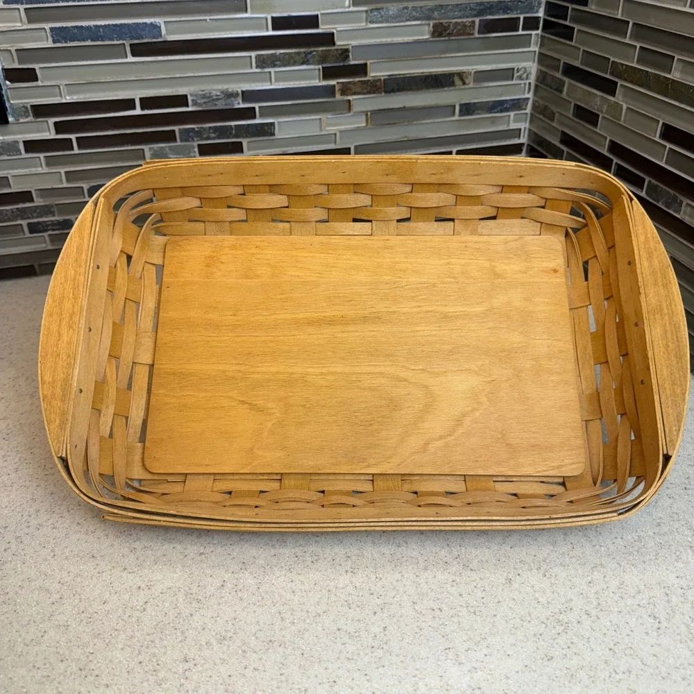 Longaberger 2005 Rectangular Serving Basket w/ Divided Protector & Lid 16.5